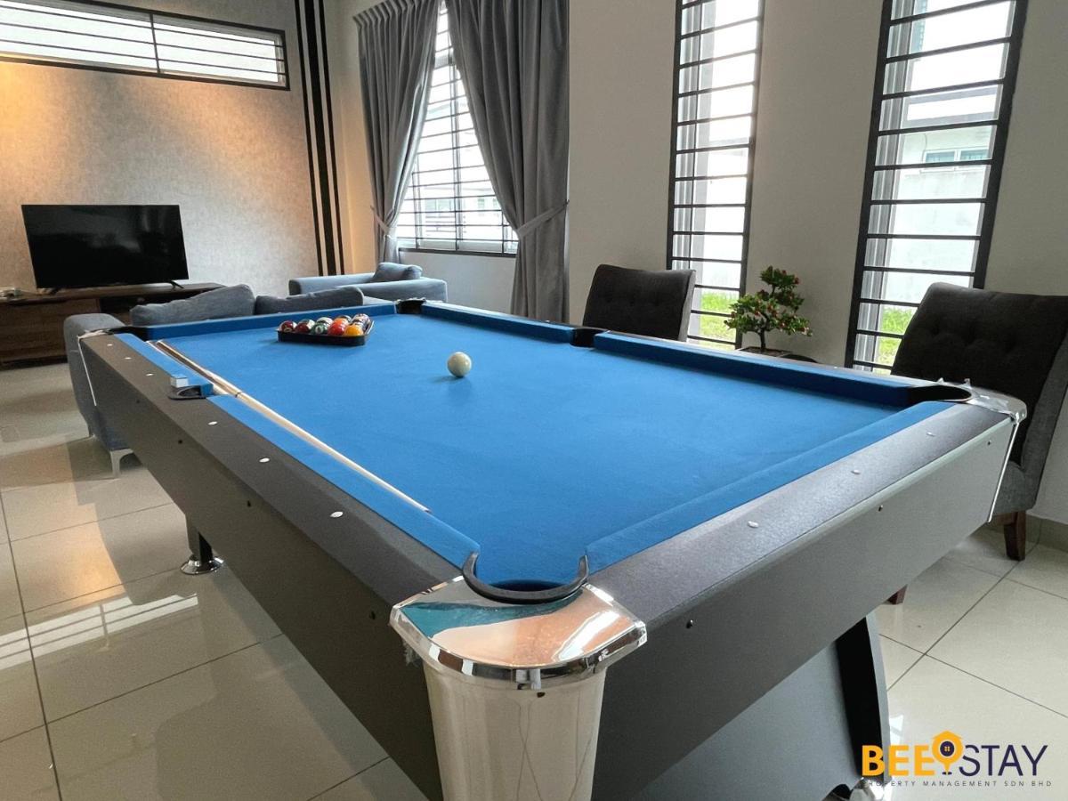 Desaru Arcadia Villa With Pool Table, Outdoor Bbq, Indoor Steamboat By Beestay Kangkar Chemaran 외부 사진